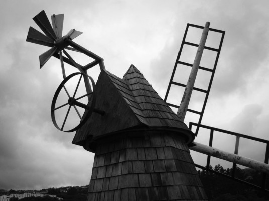 Aotea Lagoon windmill.