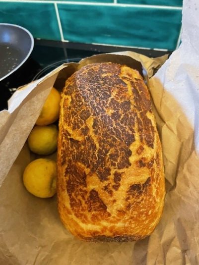 Crunchy tiger bread with lemons